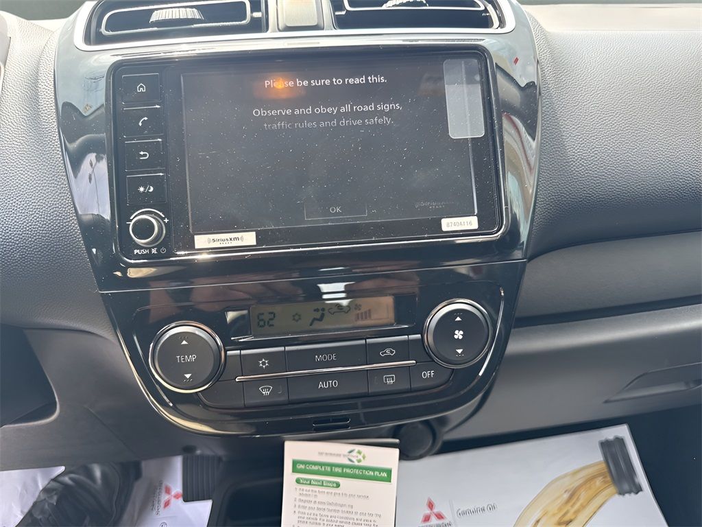 Vehicle image 14 of 26