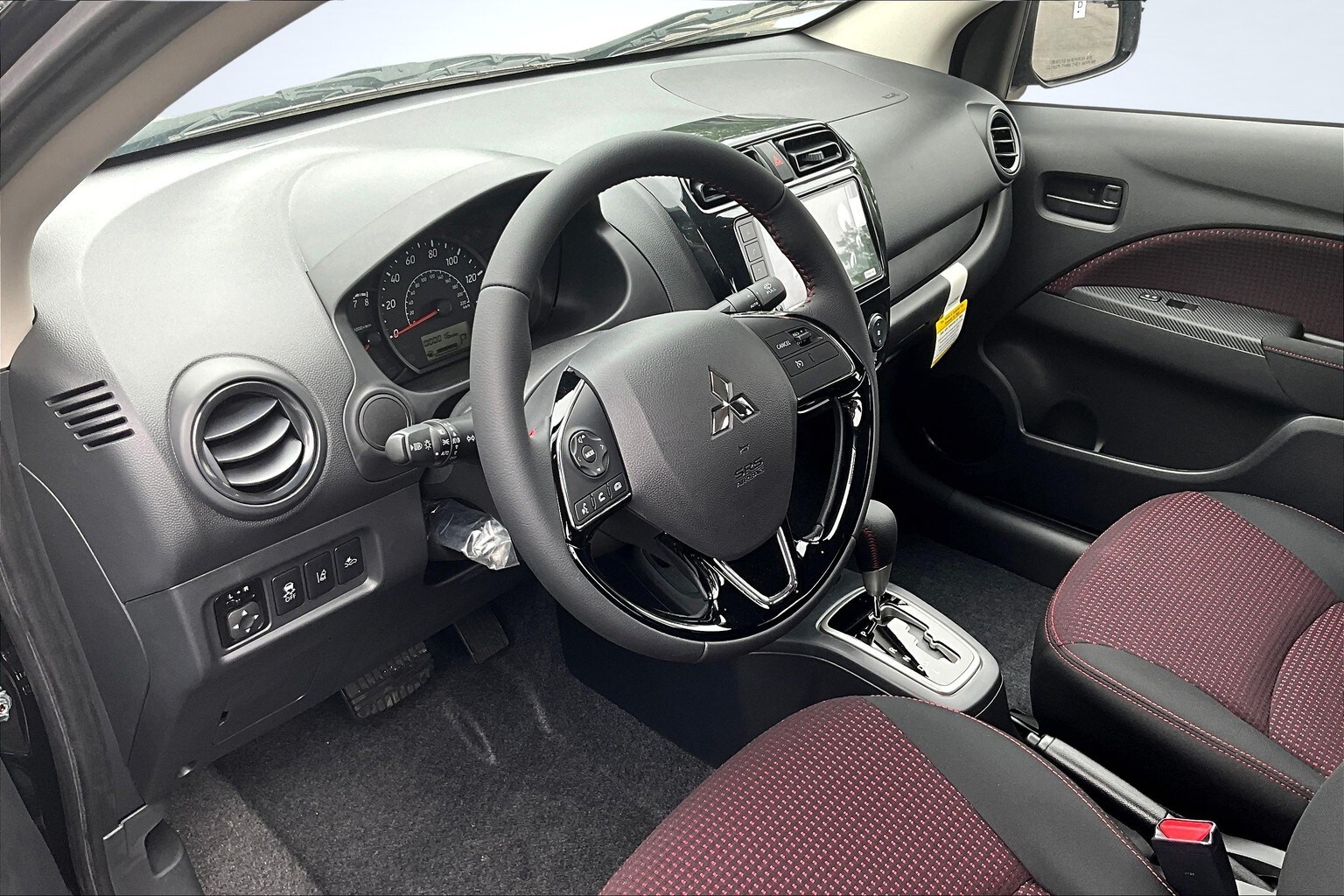 Vehicle image 10 of 14