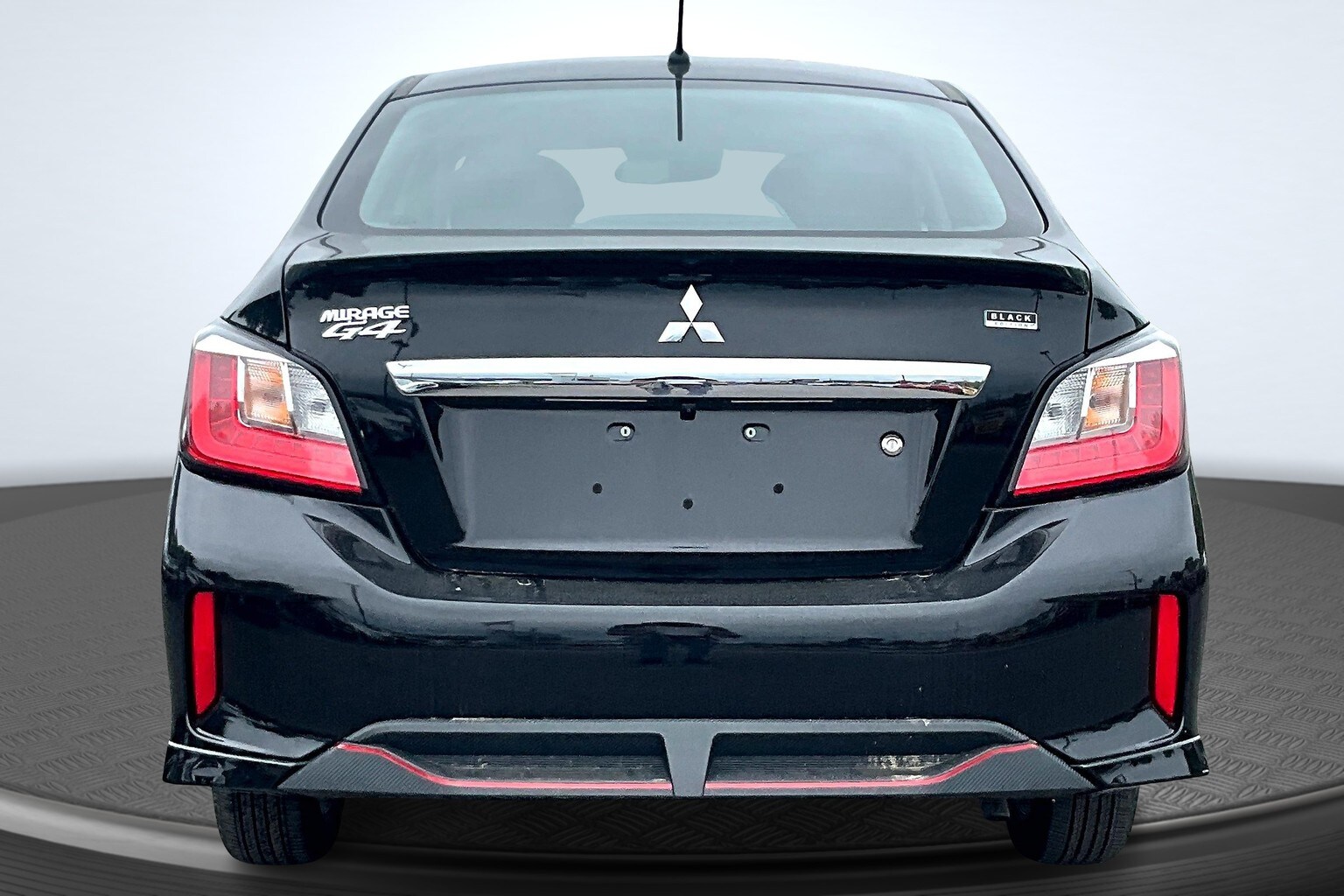 Vehicle image 6 of 14