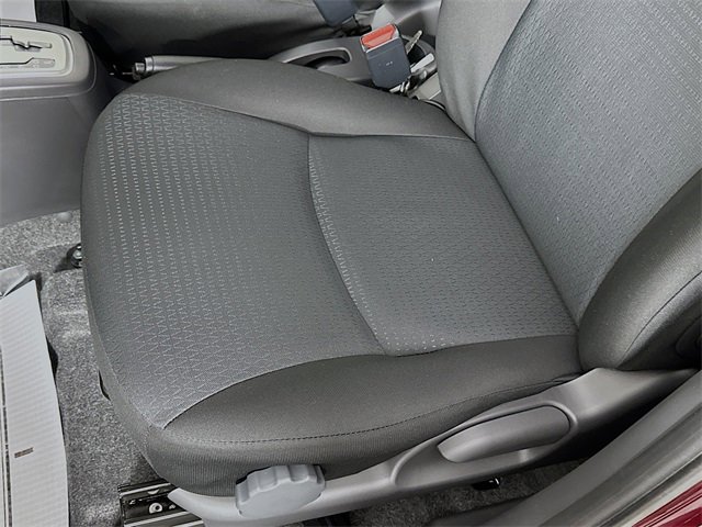 Vehicle image 15 of 27