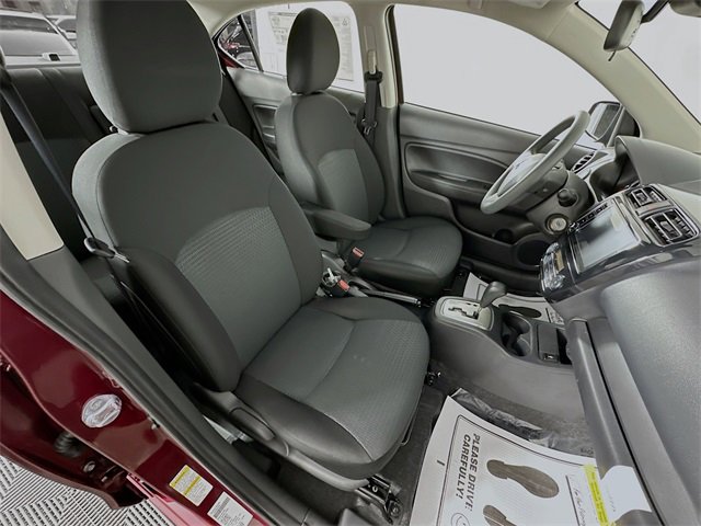 Vehicle image 14 of 27