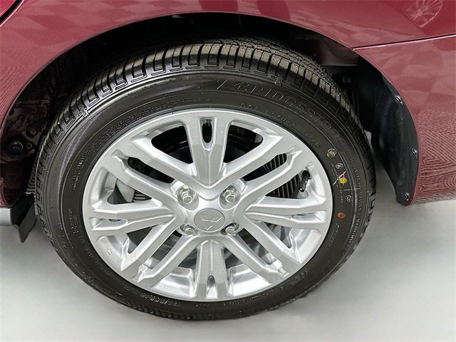 Vehicle image 26 of 27