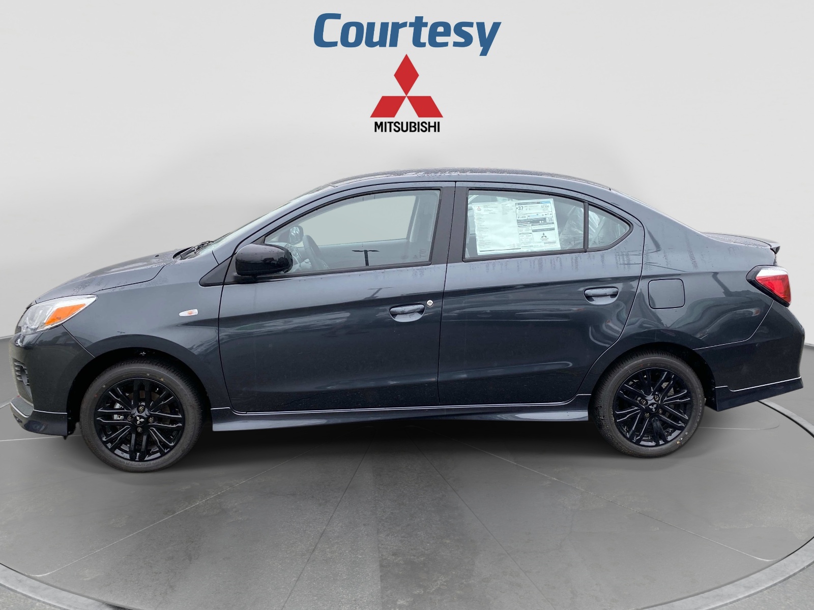 2024 Mitsubishi Mirage G4 Black Edition Image 3 of 18