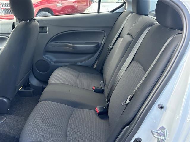 Vehicle image 13 of 20