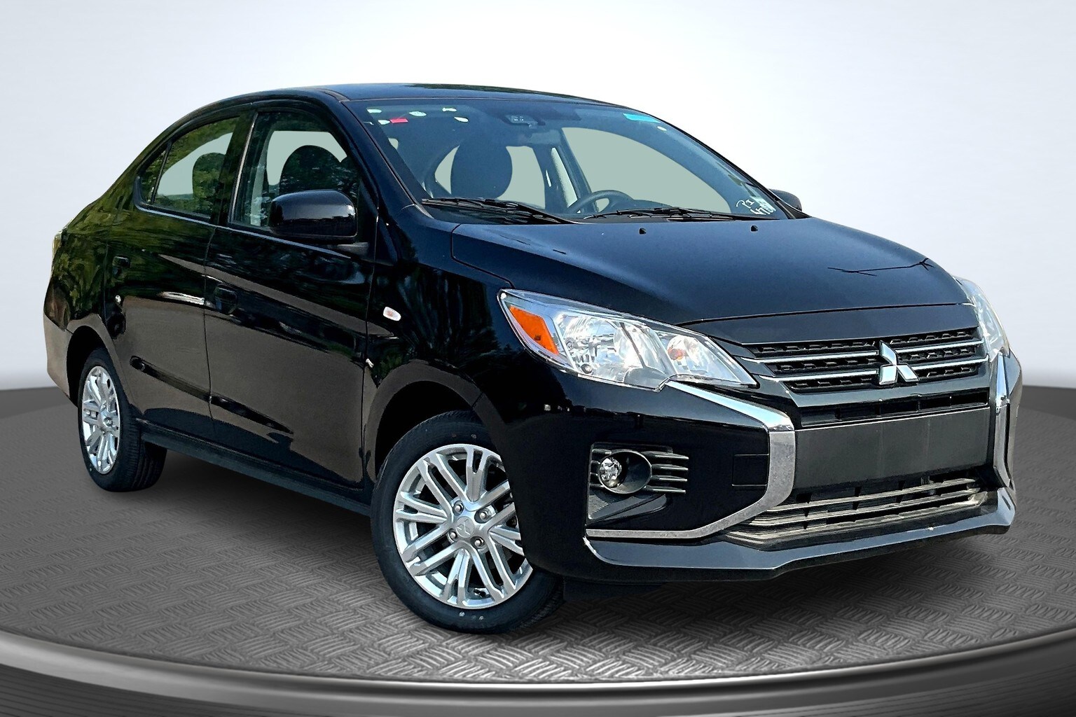 Vehicle image 2 of 14