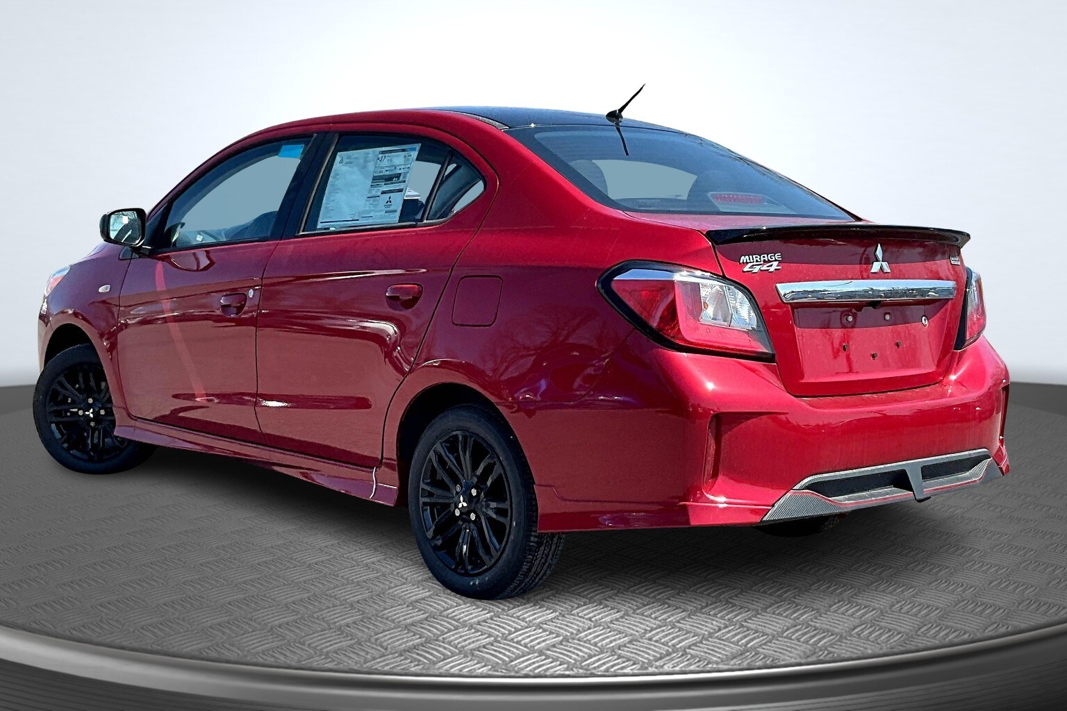 Vehicle image 4 of 14