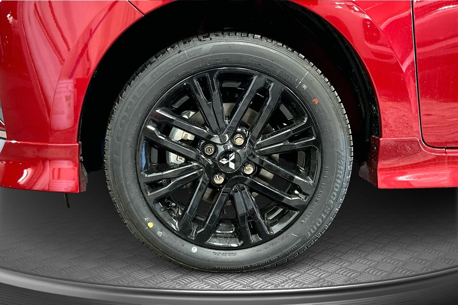 Vehicle image 12 of 14