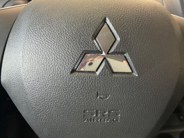 Vehicle image 36 of 38