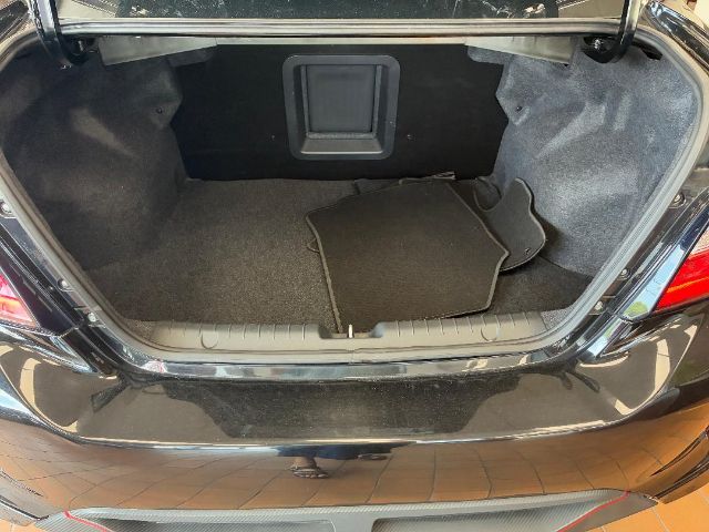 Vehicle image 13 of 38
