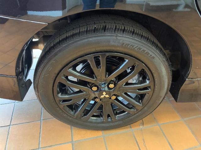 Vehicle image 10 of 38