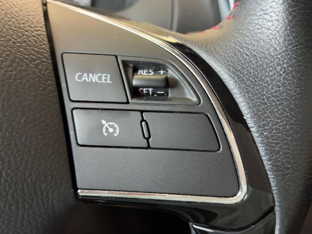 Vehicle image 35 of 38
