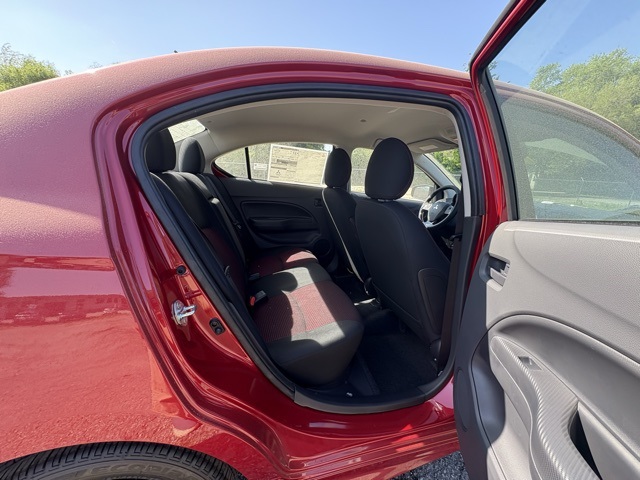 Vehicle image 13 of 30