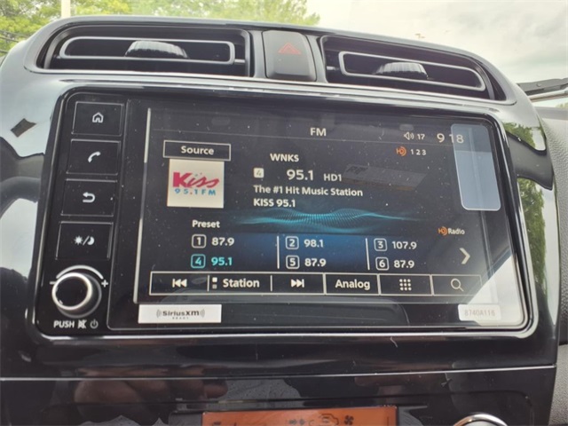 Vehicle image 13 of 26
