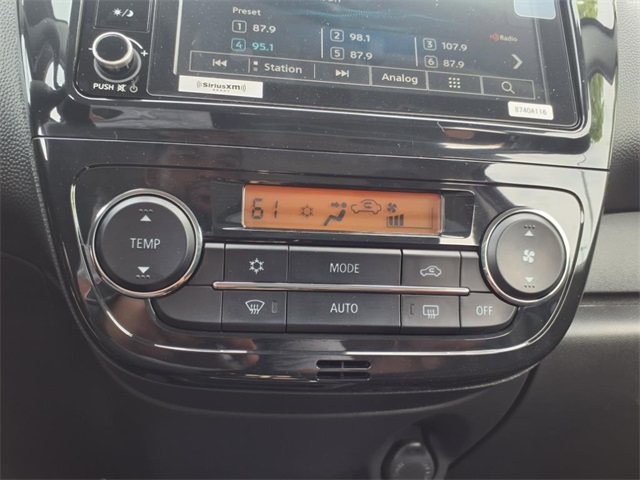 Vehicle image 15 of 26
