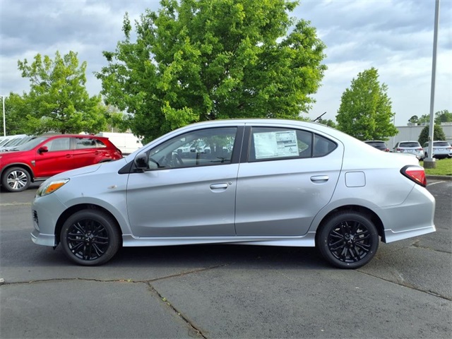 Vehicle image 8 of 22