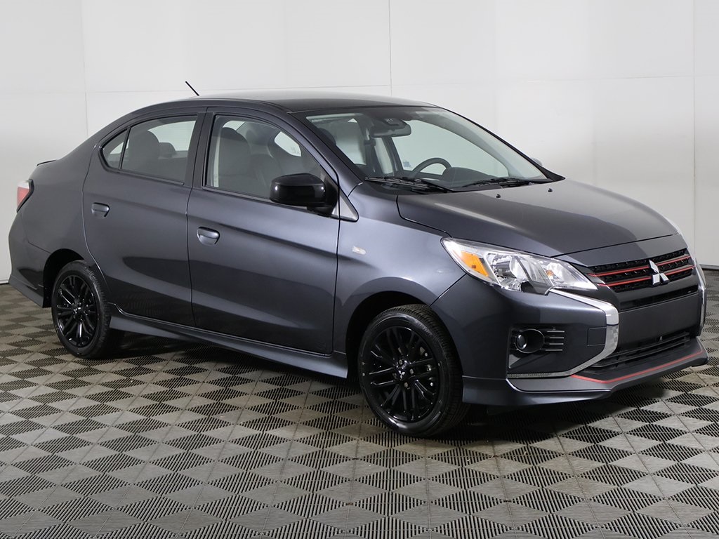 2024 Mitsubishi Mirage G4 Black Edition Image 3 of 37
