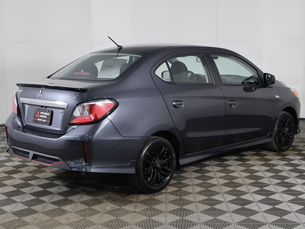 2024 Mitsubishi Mirage G4 Black Edition Image 7 of 37