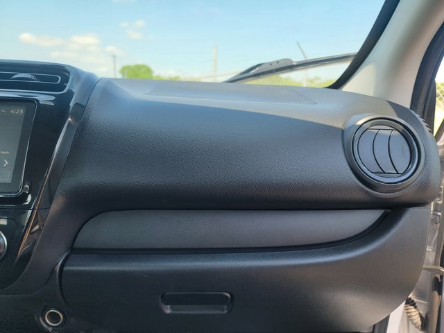 Vehicle image 12 of 28