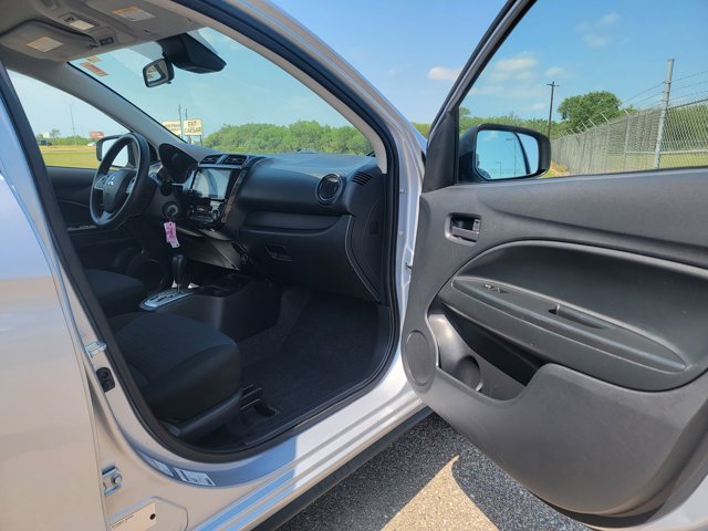 Vehicle image 10 of 28