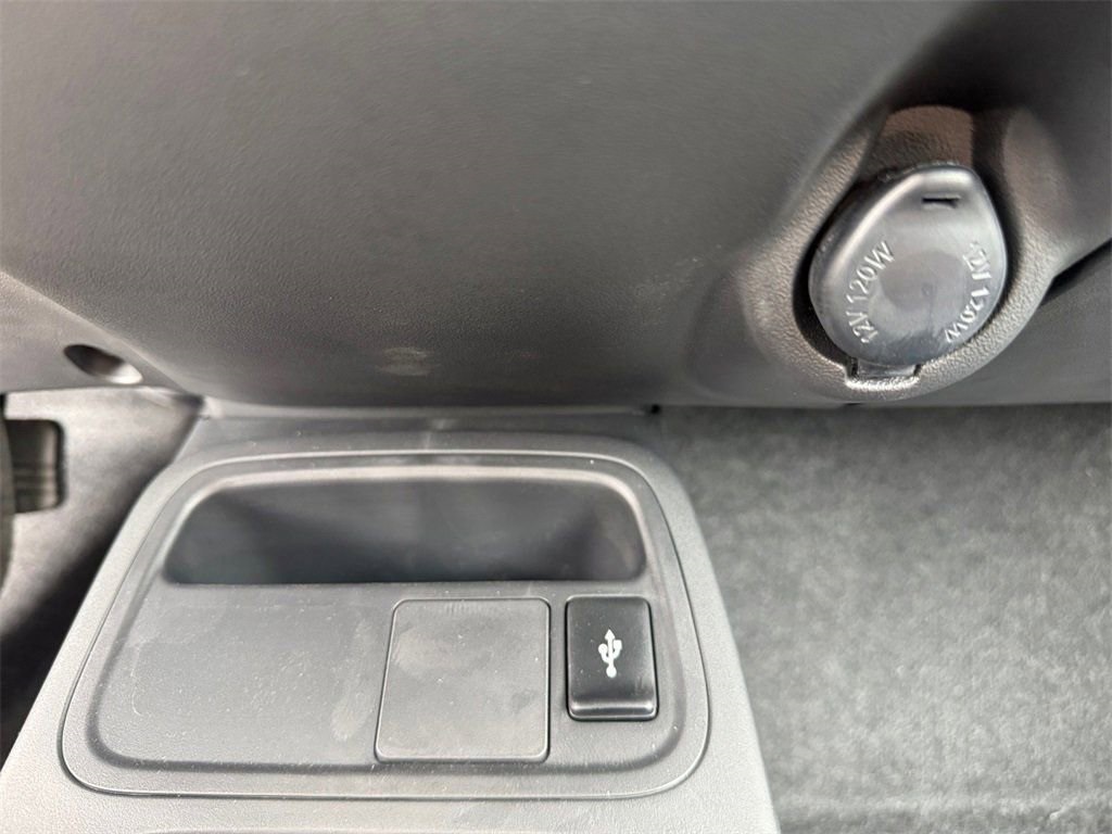 Vehicle image 40 of 45