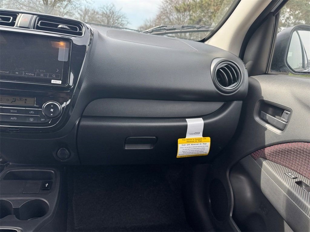 Vehicle image 35 of 45