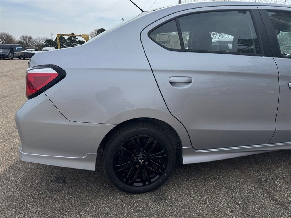 Vehicle image 5 of 45