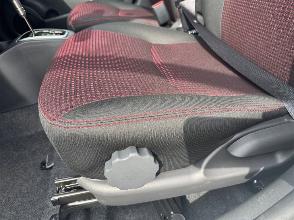 Vehicle image 42 of 45