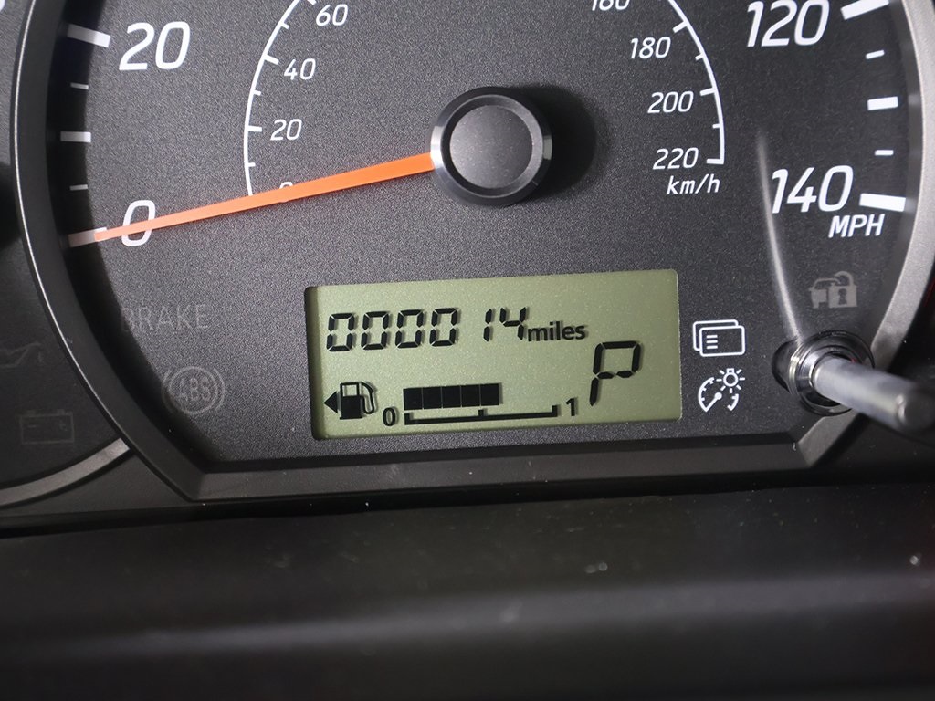 Vehicle image 35 of 42