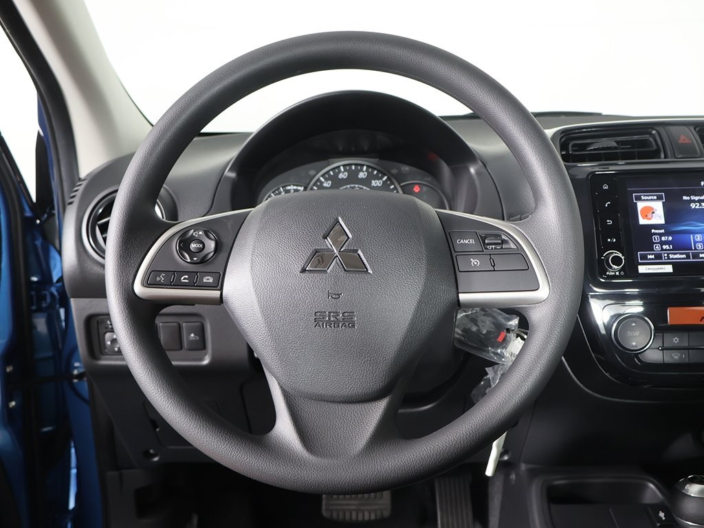 Vehicle image 34 of 42