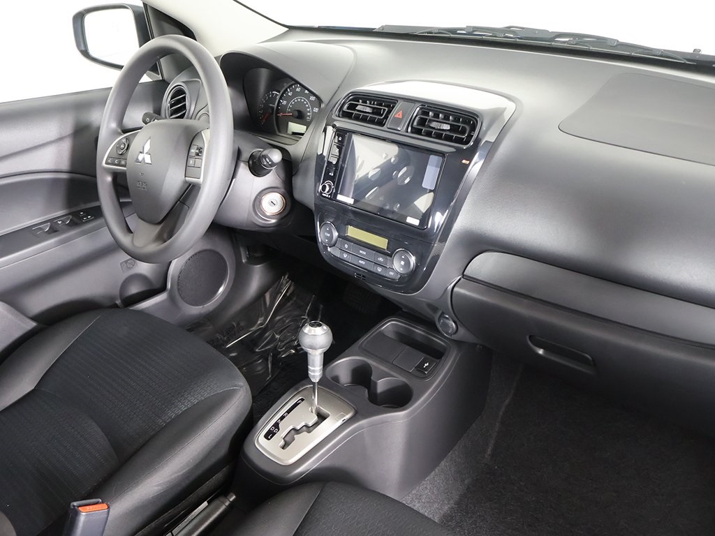 Vehicle image 25 of 42