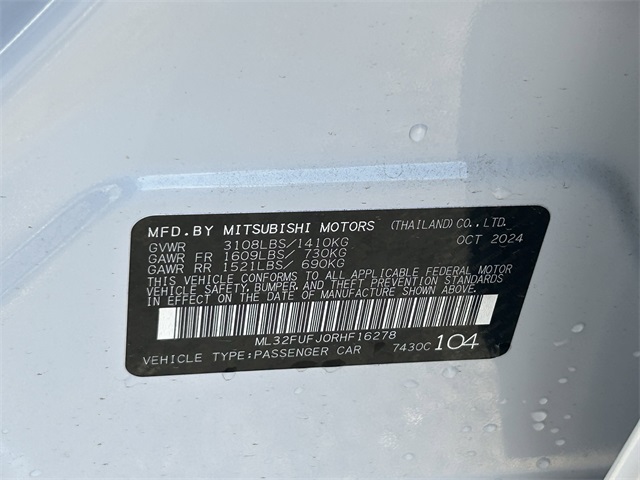 Vehicle image 29 of 32