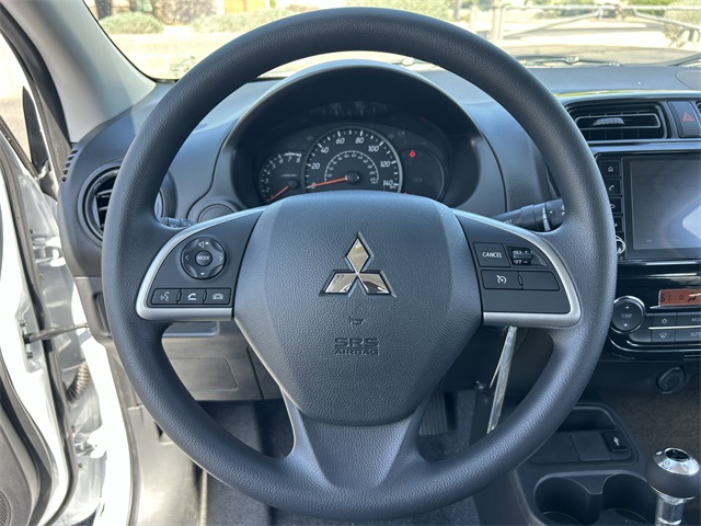Vehicle image 24 of 32