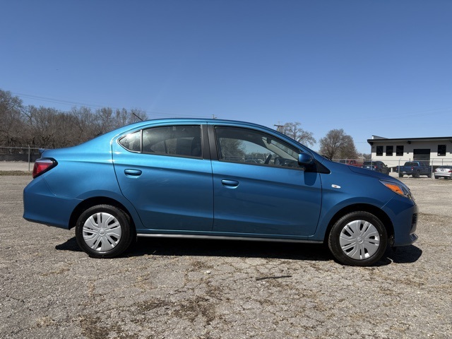 Vehicle image 4 of 31