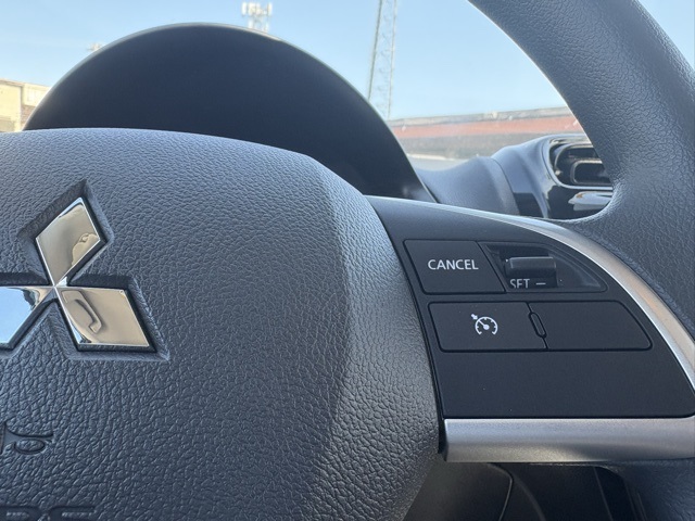 Vehicle image 20 of 31
