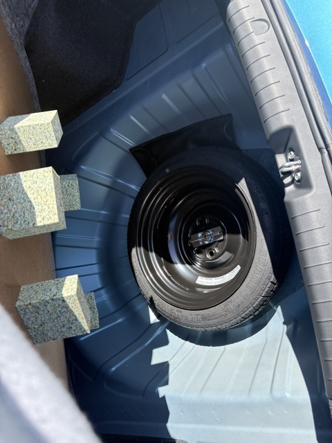 Vehicle image 15 of 31