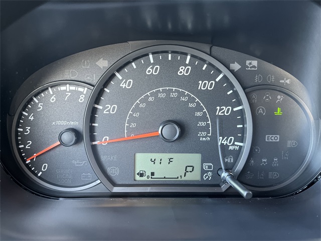 Vehicle image 15 of 26