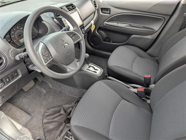 Vehicle image 11 of 19