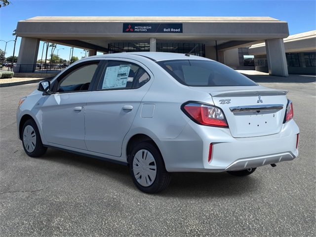 Vehicle image 4 of 19