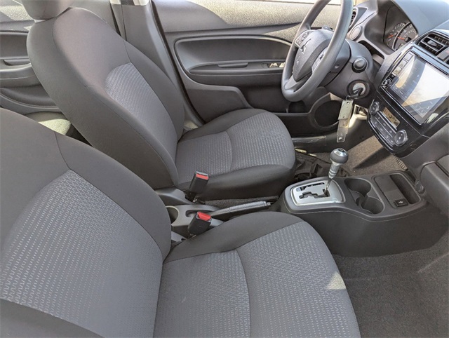 Vehicle image 7 of 19