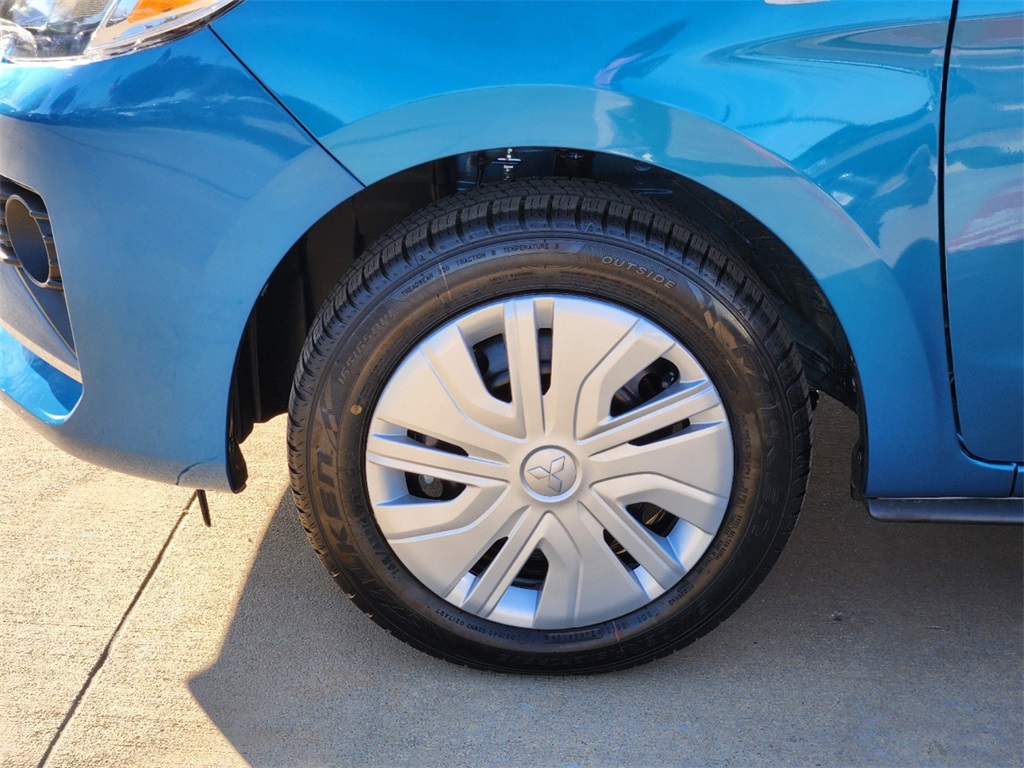 Vehicle image 9 of 21
