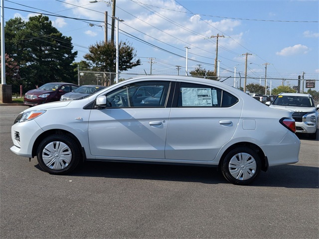 Vehicle image 6 of 28