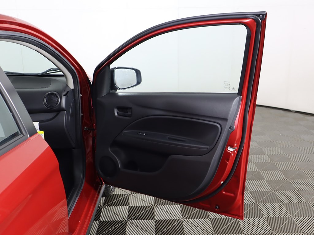 Vehicle image 17 of 42