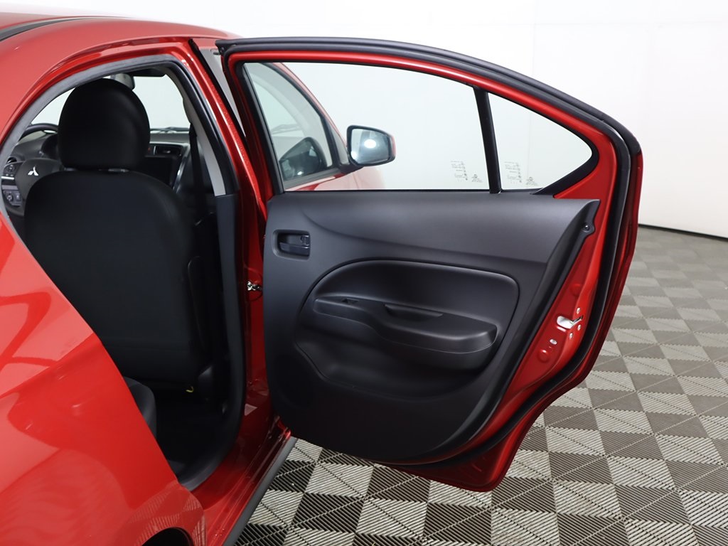 Vehicle image 19 of 42