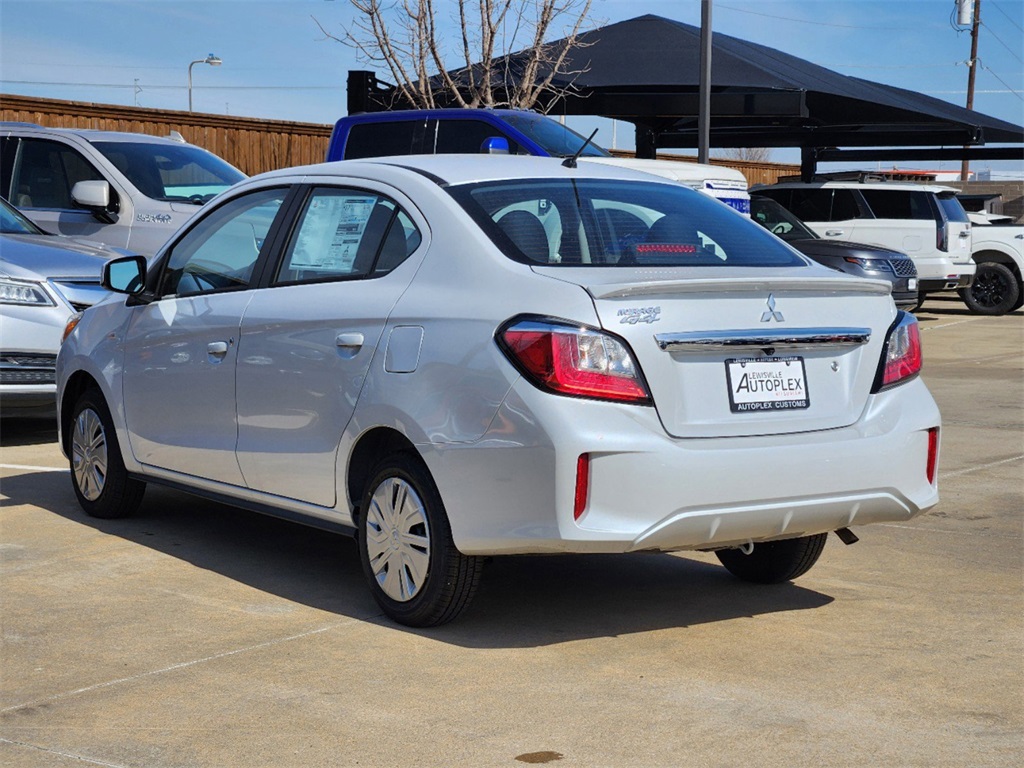 Vehicle image 4 of 21