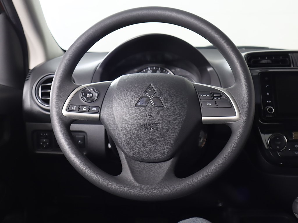 Vehicle image 32 of 41