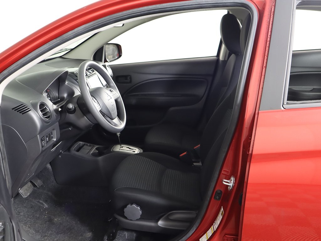 Vehicle image 21 of 41