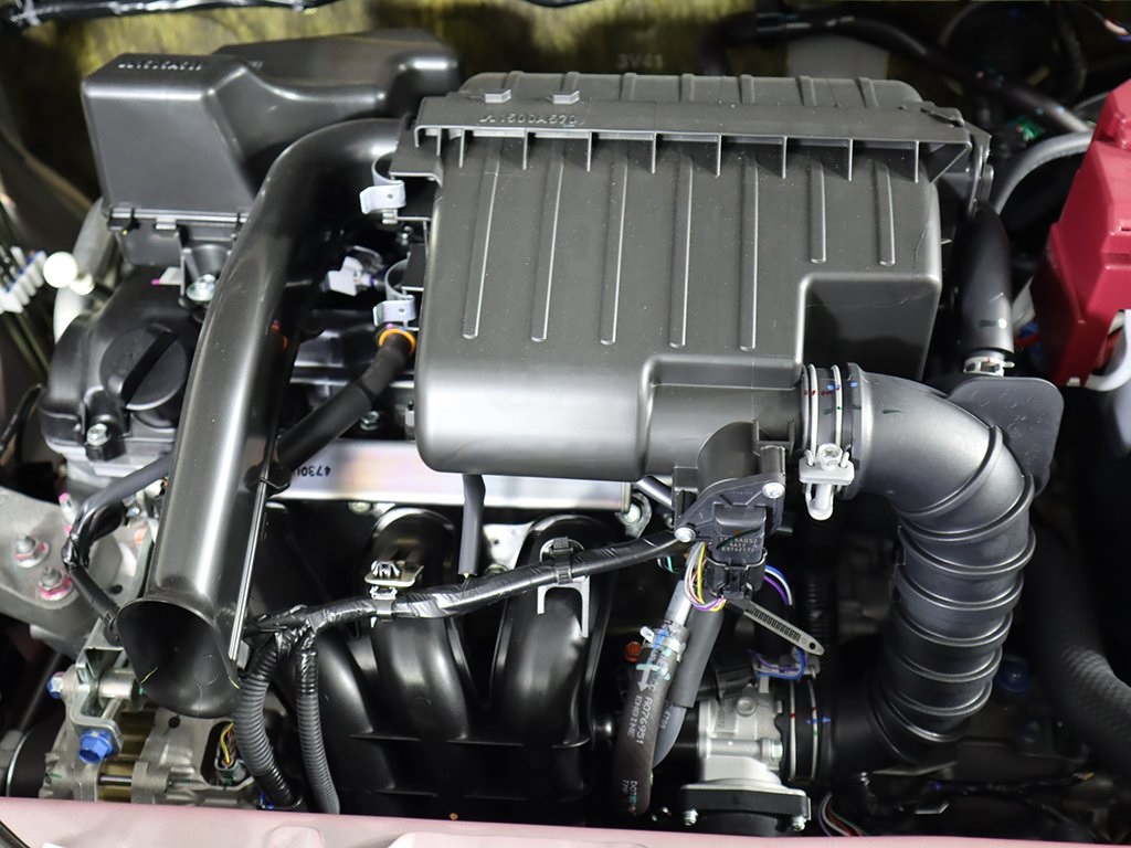 Vehicle image 14 of 41