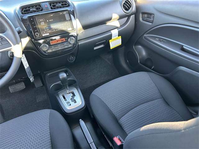 Vehicle image 13 of 32