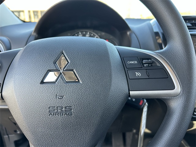 Vehicle image 26 of 32
