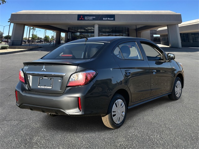 Vehicle image 3 of 32
